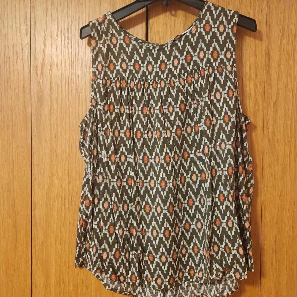 Sleeveless Top